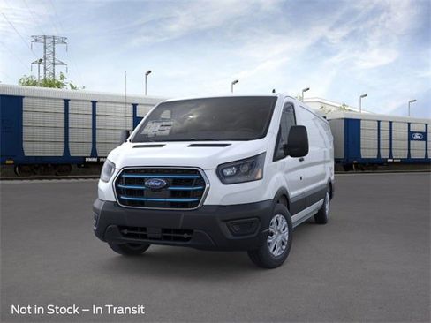 New 2025 Ford E-Transit Base image 2