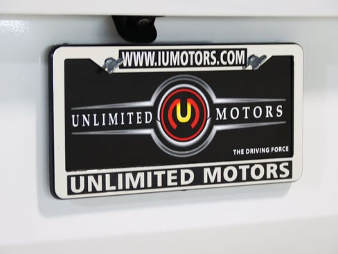 Used 2023 Mercedes-Benz Metris Passenger image 4