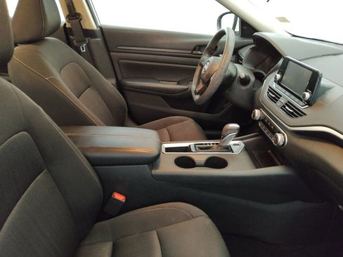 Used 2023 Nissan Altima 2.5 S FWD image 21
