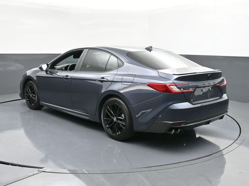 Used 2026 Toyota Camry SE image 6