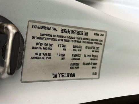 Used 2020 Tesla Model 3 Standard Range Plus image 32