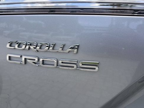 Used 2023 Toyota Corolla Cross LE FWD image 37