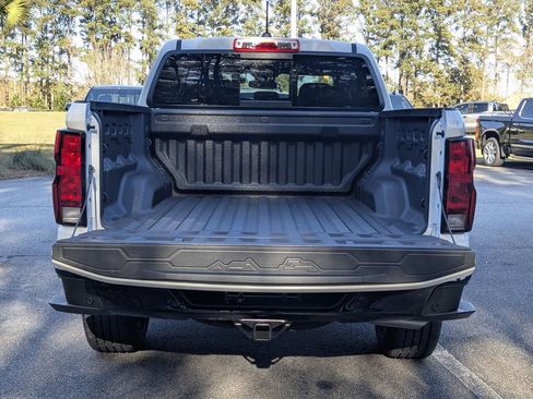 New 2026 Chevrolet Colorado W/T w/ WT Custom Package image 13