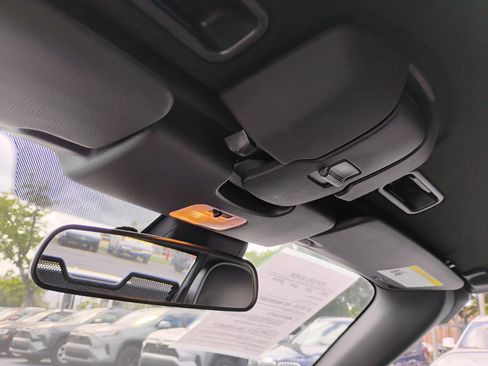 Used 2022 MAZDA MX-5 Miata Club w/ Brembo/BBS Recaro Package image 31