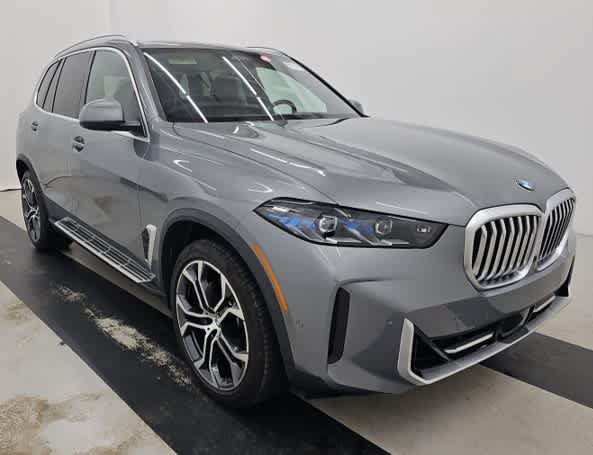 Used 2024 BMW X5 xDrive40i w/ Premium Package AWD/4WD image 1