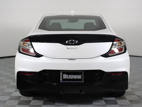 Used 2018 Chevrolet Volt Premier w/ Driver Confidence Package image 6