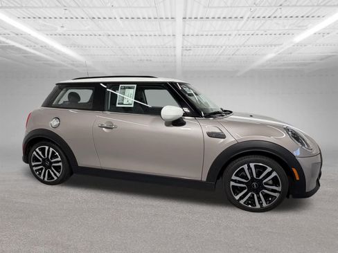 Used 2023 MINI Cooper S FWD image 7
