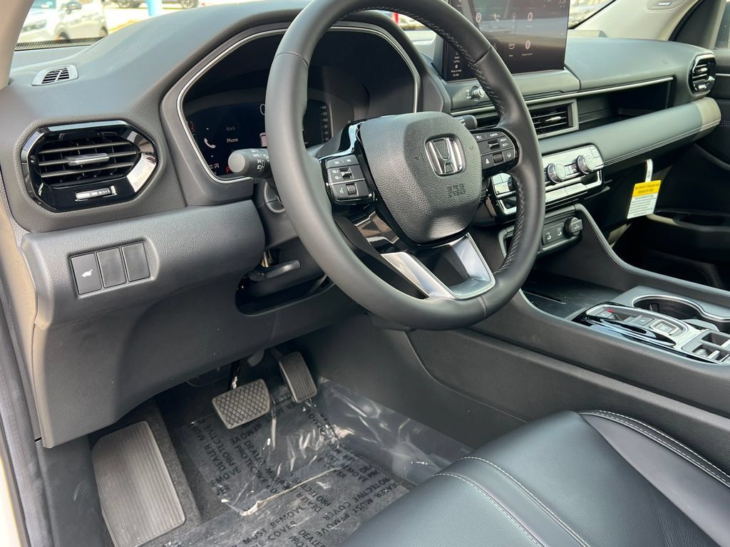 New 2026 Honda Pilot image 18