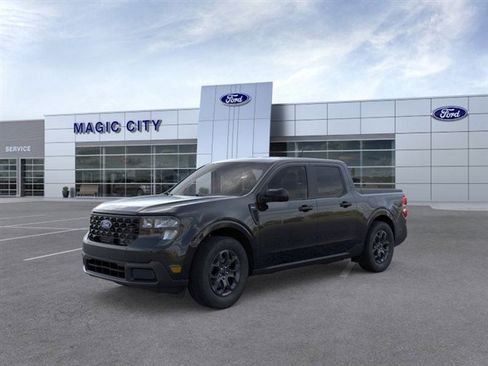 New 2025 Ford Maverick XLT w/ XLT Luxury Package image 1