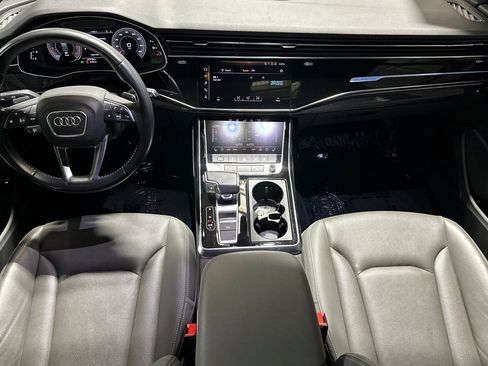 Used 2020 Audi Q8 Premium Plus w/ Premium Plus Package image 12