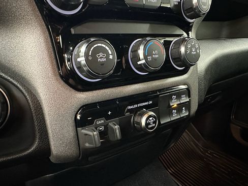 Used 2025 RAM 1500 Tradesman RWD image 33