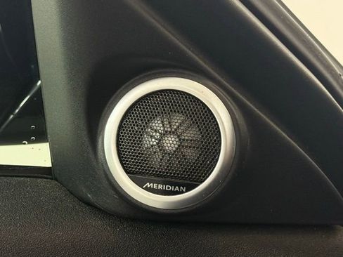 Used 2020 Land Rover Range Rover Evoque SE image 29