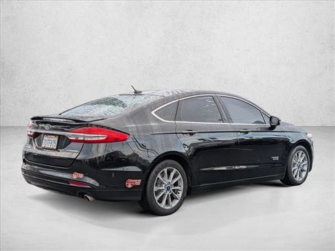 Used 2017 Ford Fusion Energi Titanium image 5