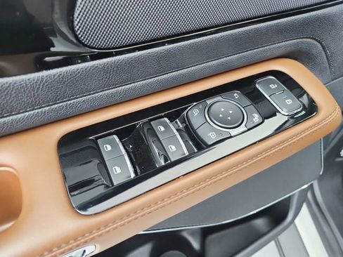 Used 2022 Lincoln Aviator Reserve w/ Equipment Group 201A image 34