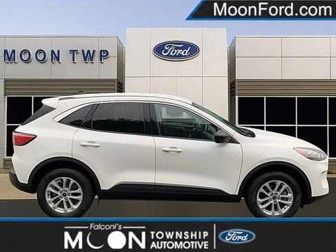 Used 2022 Ford Escape SE w/ Convenience Package AWD/4WD image 1