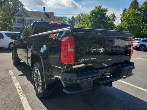 Used 2021 Chevrolet Colorado Z71 AWD/4WD image 6
