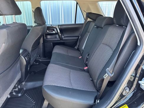 Used 2024 Toyota 4Runner TRD Off-Road AWD/4WD image 27