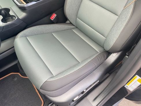 New 2026 GMC Terrain AT4 AWD/4WD image 22