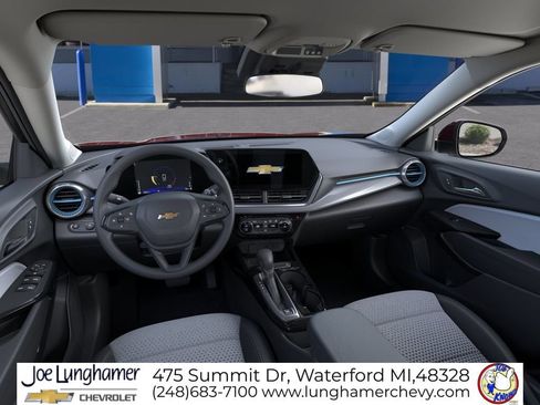 New 2026 Chevrolet Trax LT FWD image 15