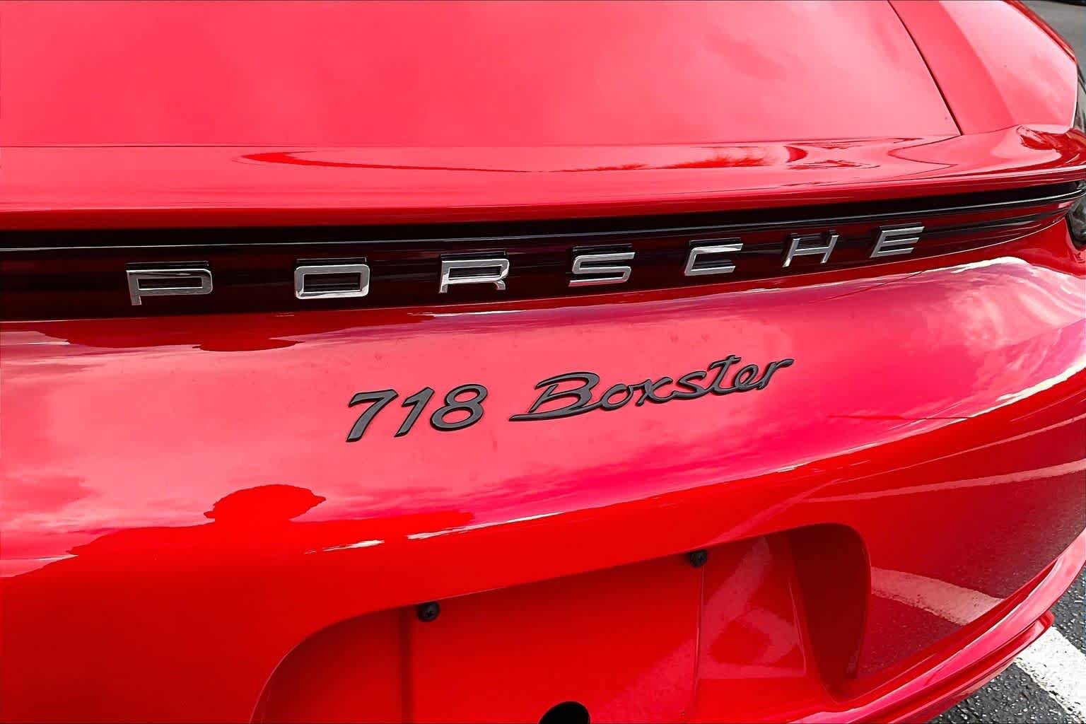 Used 2024 Porsche 718 Boxster RWD image 27