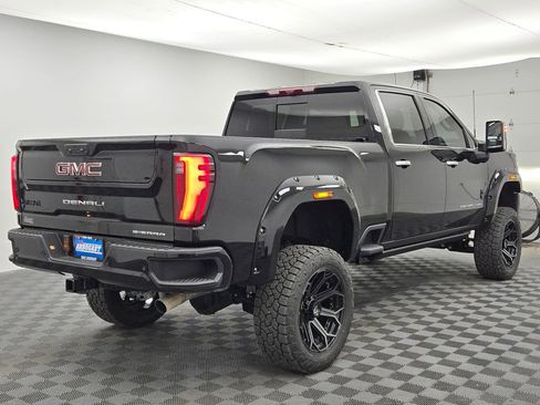 New 2025 GMC Sierra 2500 Denali w/ Denali Reserve Package image 13