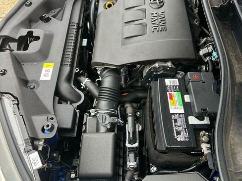 Used 2018 Toyota C-HR image 29