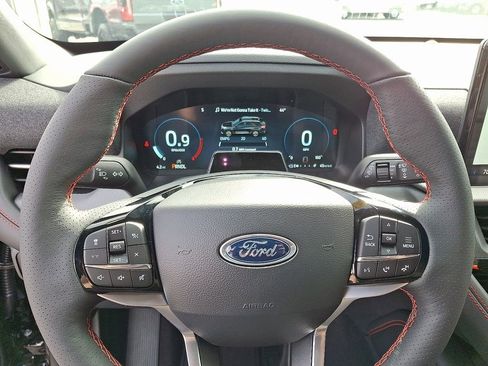 New 2026 Ford Explorer ST-Line w/ ST-Line Street Pack image 16