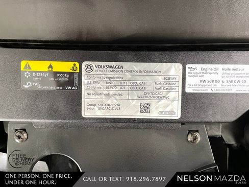 Used 2025 Volkswagen Atlas Cross Sport SEL Premium R-Line image 52