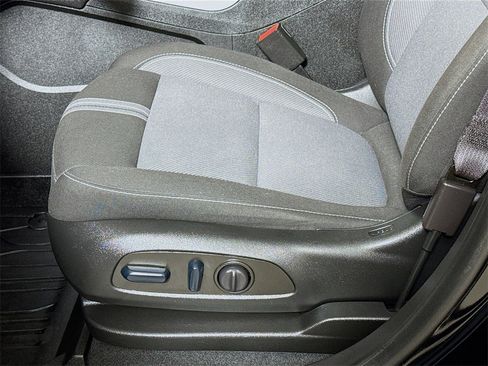 Certified 2024 Chevrolet Blazer LT w/ Convenience Package image 16