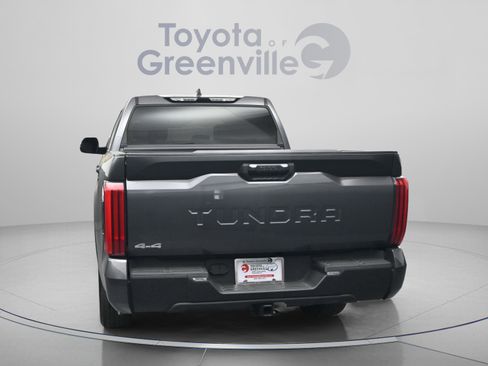 Used 2025 Toyota Tundra SR5 AWD/4WD image 12