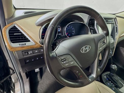 Used 2016 Hyundai Santa Fe Limited w/ Option Group 04 AWD/4WD image 8