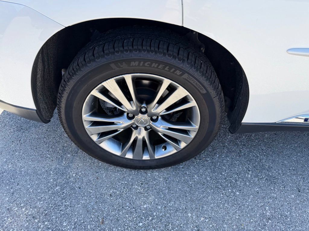 Used 2013 Lexus RX 450h AWD w/ Navigation Pkg image 5