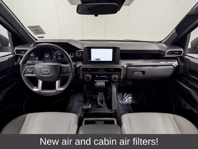 Used 2026 Toyota 4Runner SR5 AWD/4WD image 3