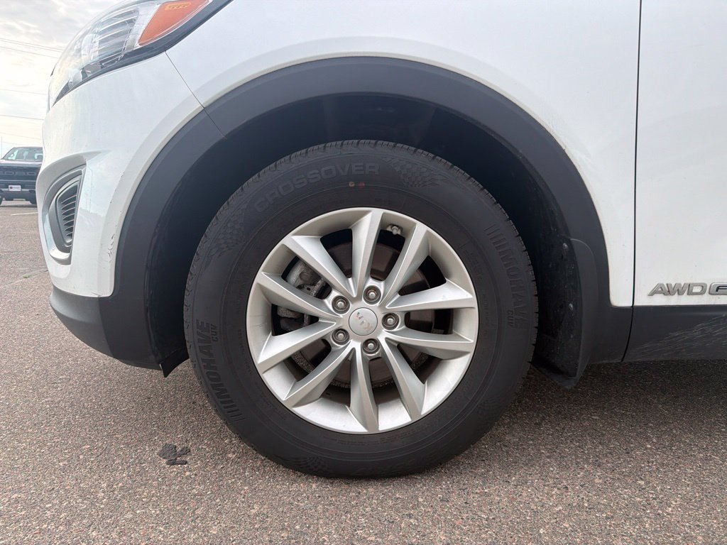 Used 2018 Kia Sorento LX AWD/4WD image 25