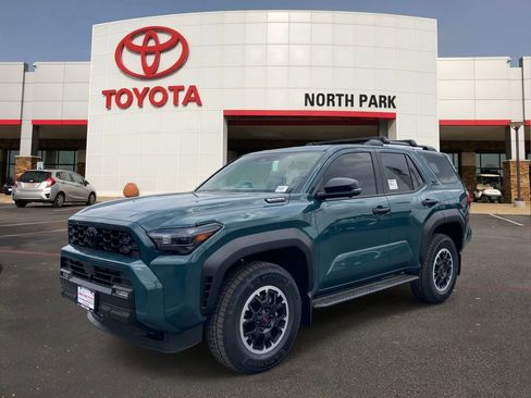 New 2026 Toyota 4Runner TRD Off-Road Premium AWD/4WD image 1