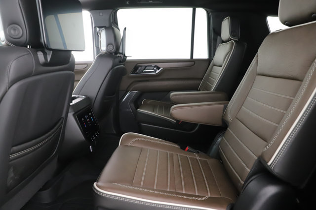 Used 2026 GMC Yukon XL Denali Ultimate AWD/4WD image 31