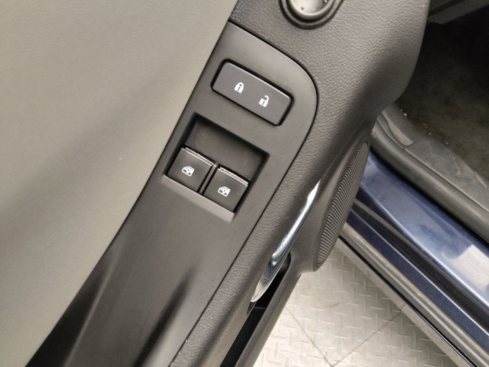 Used 2015 Chevrolet Camaro LS RWD image 27