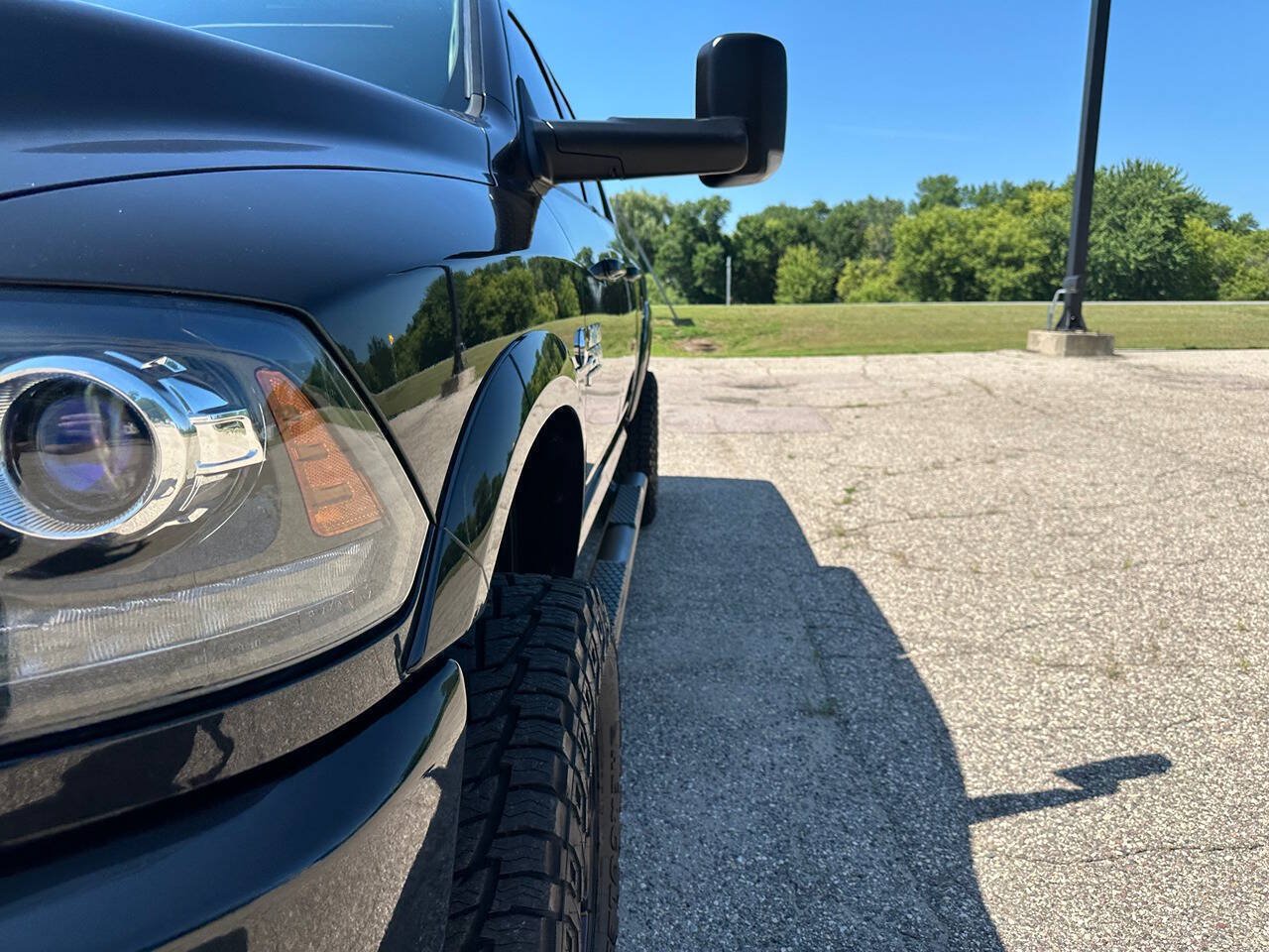 Used 2018 RAM 2500 Laramie w/ Sport Appearance Group AWD/4WD image 16