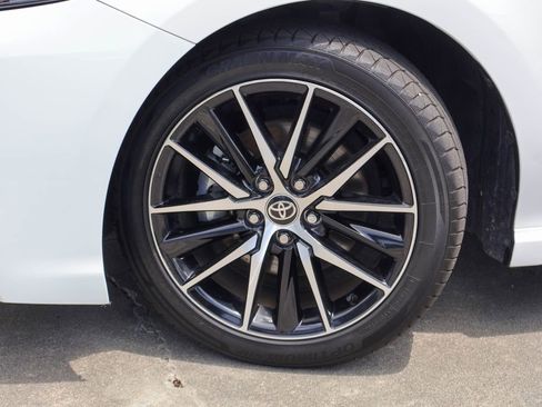 Used 2024 Toyota Camry SE FWD image 27