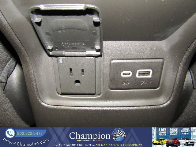 Certified 2023 GMC Acadia SLE w/ Driver Convenience Package FWD image 19