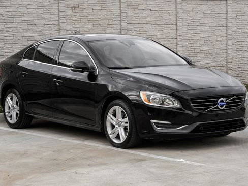 Used 2015 Volvo S60 T5 Premier image 5
