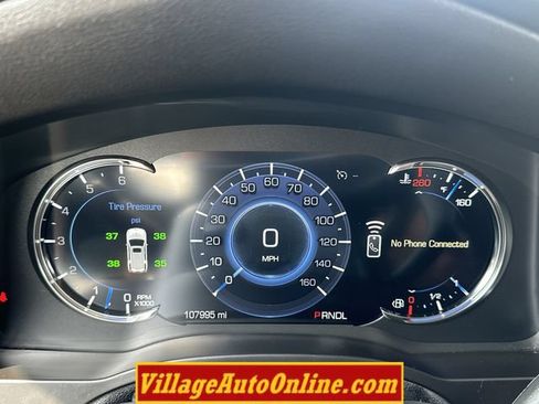 Used 2020 Cadillac Escalade ESV Premium Luxury AWD/4WD image 32