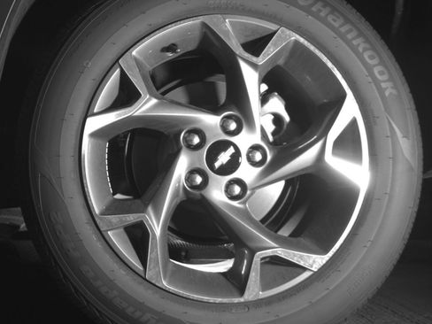 Used 2025 Chevrolet Trax LT w/ LT Convenience Package FWD image 17