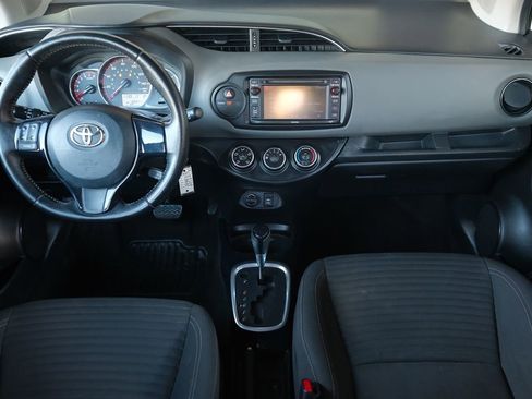 Used 2016 Toyota Yaris SE image 19