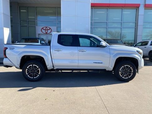 New 2026 Toyota Tacoma TRD Sport image 2