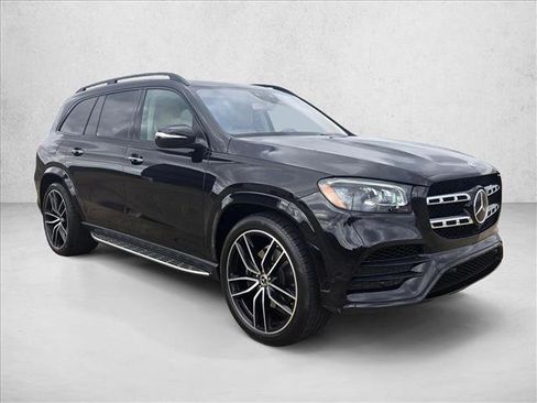 Used 2020 Mercedes-Benz GLS 580 4MATIC image 3
