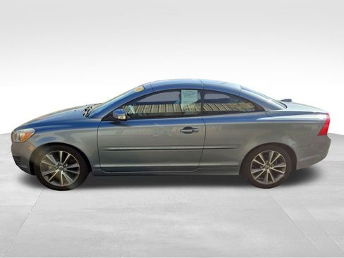 Used 2011 Volvo C70 T5 image 35