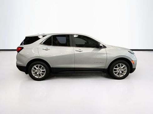 Used 2022 Chevrolet Equinox LT image 5