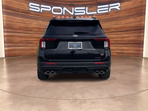 Used 2025 Ford Explorer ST w/ Sun And Sound Package image 6