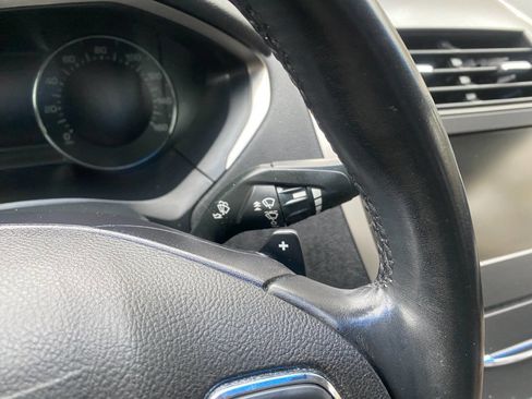 Used 2016 Lincoln MKZ Base 4dr Sedan w/ Equipment Group 200A Select image 25